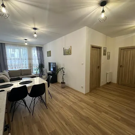 Kotlina Klodzka - Apartament Na Wylacznosc Na Letniej , 63 M , 2 Sypialnie , Salon Z Aneksem Kuchennym , Balkon , Podziemny Garaz Free Klodzko Exterior photo
